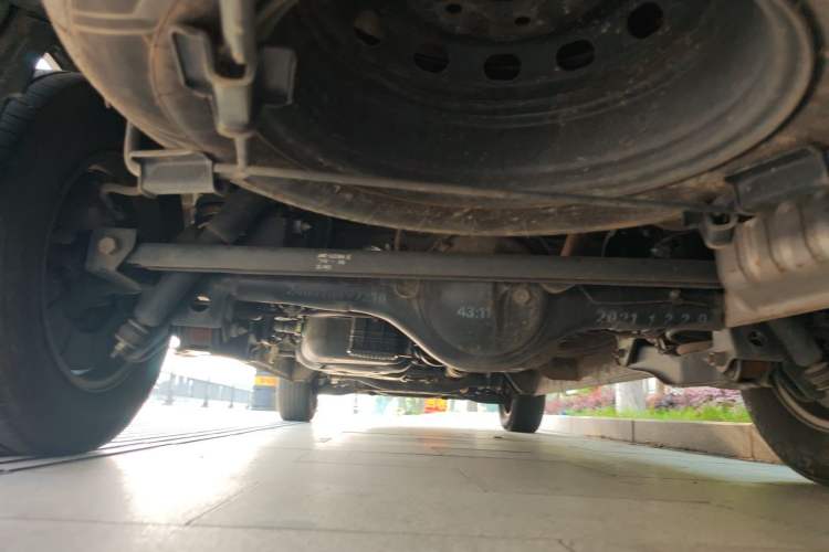 Used JAC Refine M4 2022 2.0 TGDI Automatic Business Edition Chassis Rear