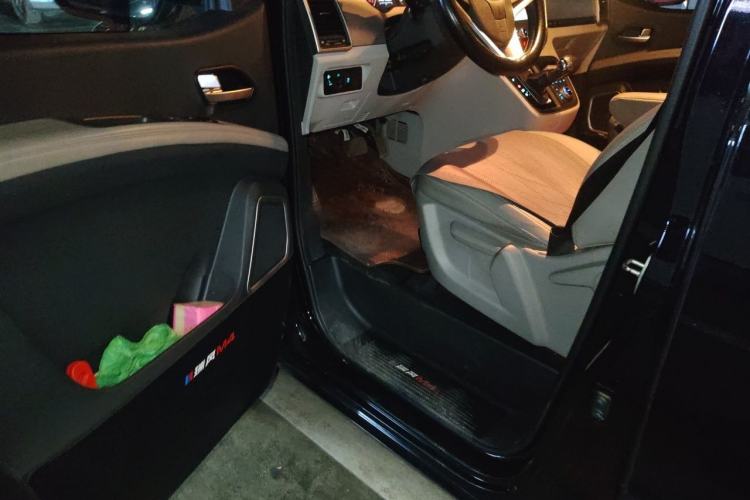 Used JAC Refine M4 2022 2.0 TGDI Automatic Business Edition Driver Seat