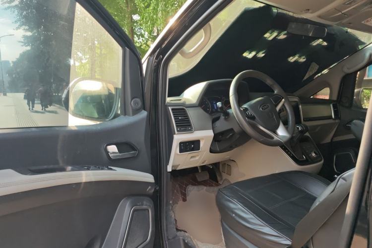 Used JAC Refine M4 2022 2.0 TGDI Automatic Business Edition Driver Seat