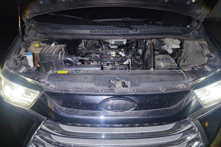 Used JAC Refine M4 2022 2.0 TGDI Automatic Business Edition Engine Bay