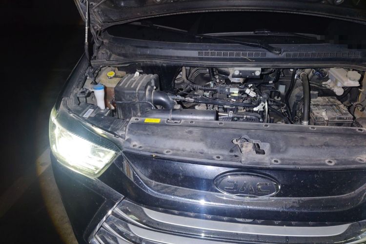 Used JAC Refine M4 2022 2.0 TGDI Automatic Business Edition Engine Bay Right