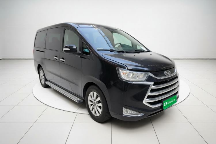Used JAC Refine M4 2022 2.0L CNG Manual Commercial & Travel Version Front Right 45 Deg