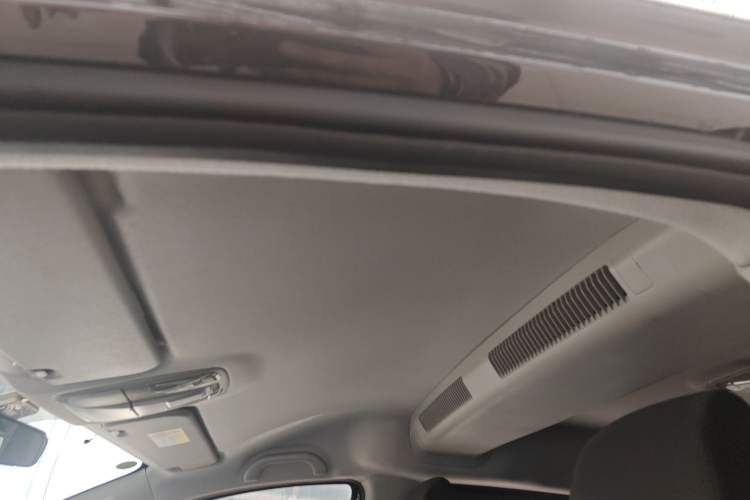 Used JAC Refine M4 2022 2.0 TGDI Automatic Business Edition Headliner