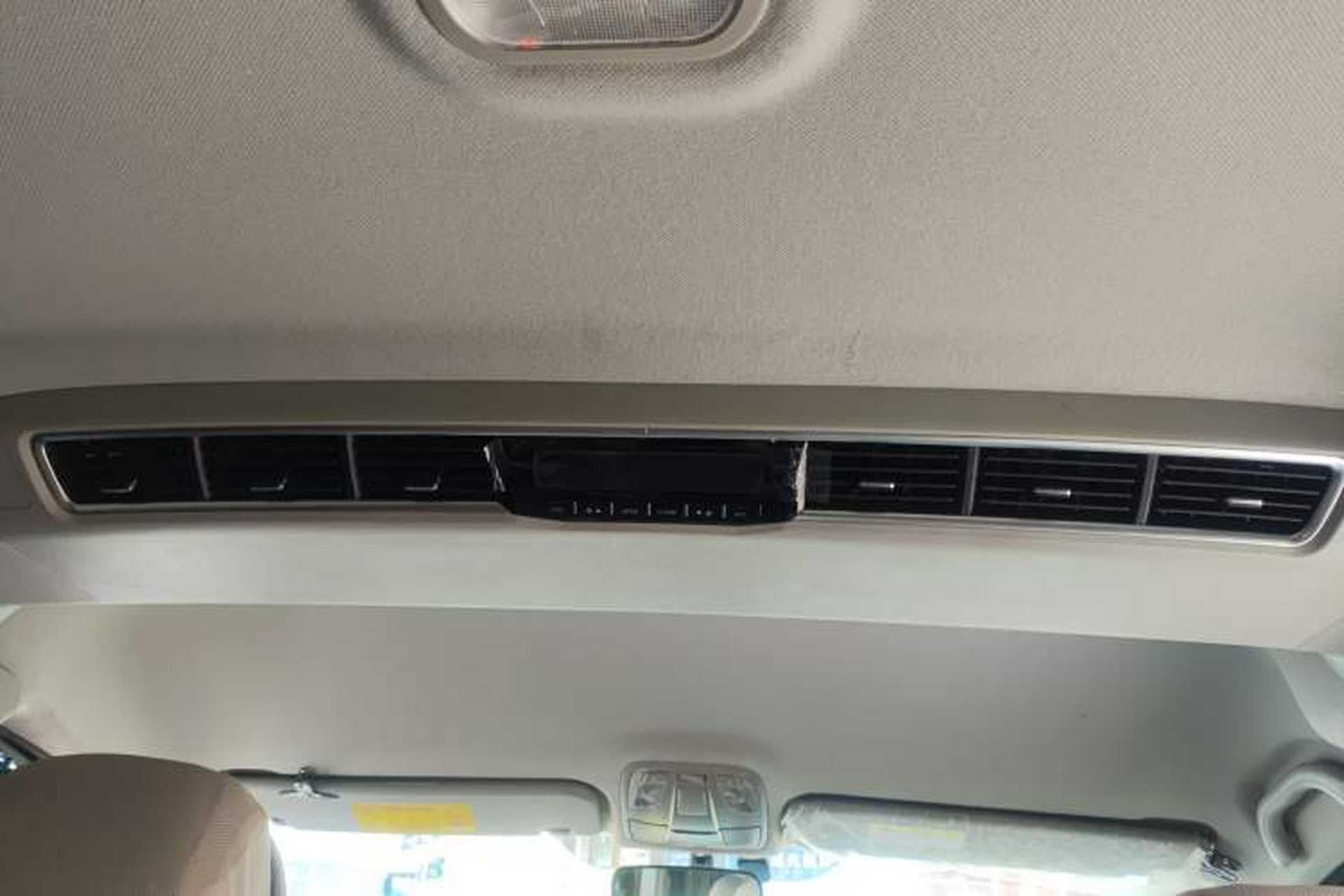 Used JAC Refine M4 2022 2.0 CTI Diesel Manual Jingrui Model Headliner