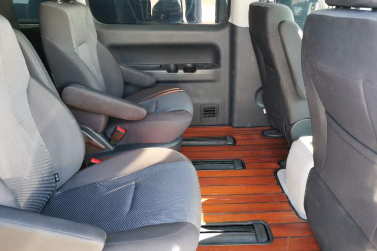 Used JAC Refine M4 2022 2.0 TGDI Automatic Business Edition Interior 1