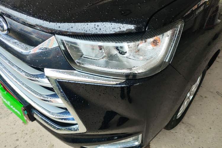 Used JAC Refine M4 2022 2.0 TGDI Automatic Business Edition Left Front Headlight