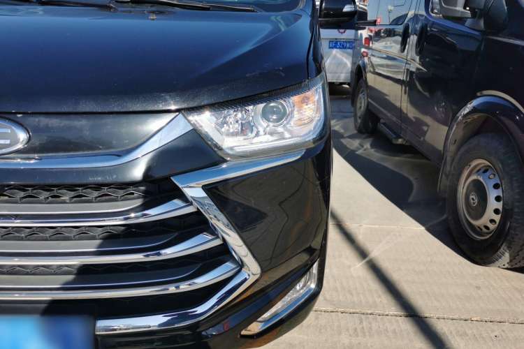 Used JAC Refine M4 2022 2.0 TGDI Automatic Business Edition Left Front Headlight