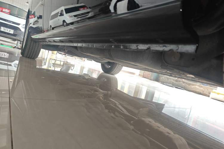 Used JAC Refine M4 2022 2.0 TGDI Automatic Business Edition Left Side Sill