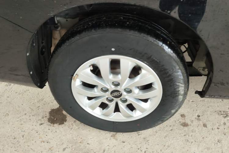 Used JAC Refine M4 2022 2.0 TGDI Automatic Business Edition Right Rear Wheel Hub