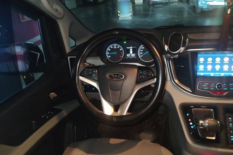Used JAC Refine M4 2022 2.0 TGDI Automatic Business Edition Steering Wheel