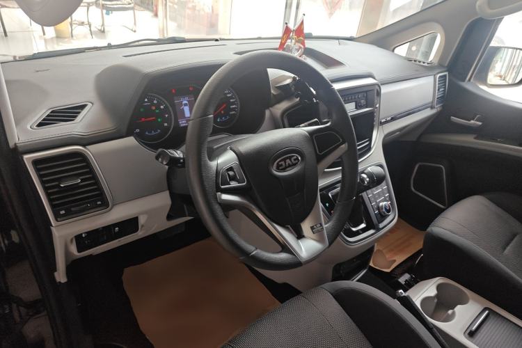 Used JAC Refine M4 2022 2.0 TGDI Automatic Business Edition Steering Wheel