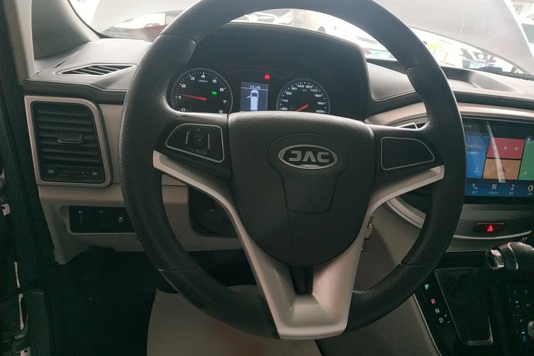 Used JAC Refine M4 2022 2.0 TGDI Automatic Business Edition Steering Wheel