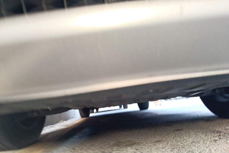 Used JAC Refine M4 2022 2.0 CTI Diesel Manual JingShang Version Chassis Front