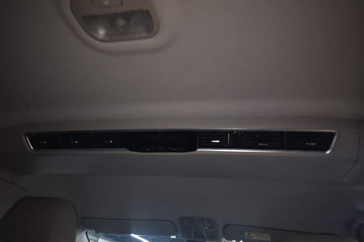 Used JAC Refine M4 2022 2.0 TGDI Automatic Business Edition Headliner