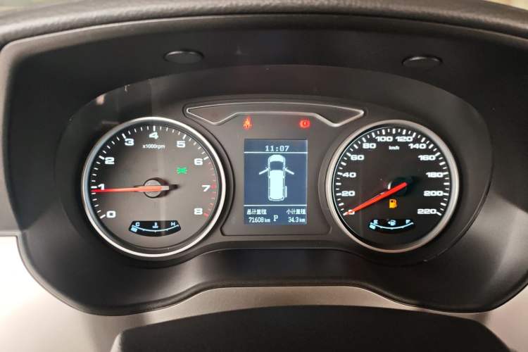 Used JAC Refine M4 2022 2.0 TGDI Automatic Business Edition Instrument Cluster