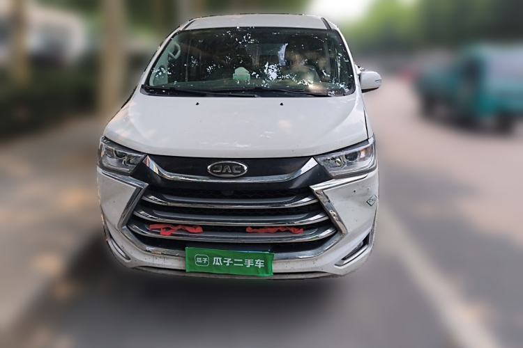 Used JAC Refine M4 2022 2.0L CNG Manual Commercial & Travel Version Front