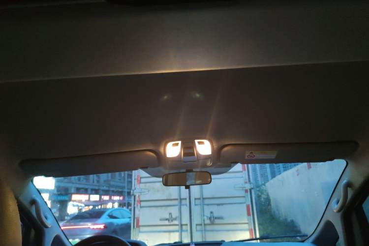 Used JAC Refine M4 2022 2.0 TGDI Automatic Business Edition Headliner