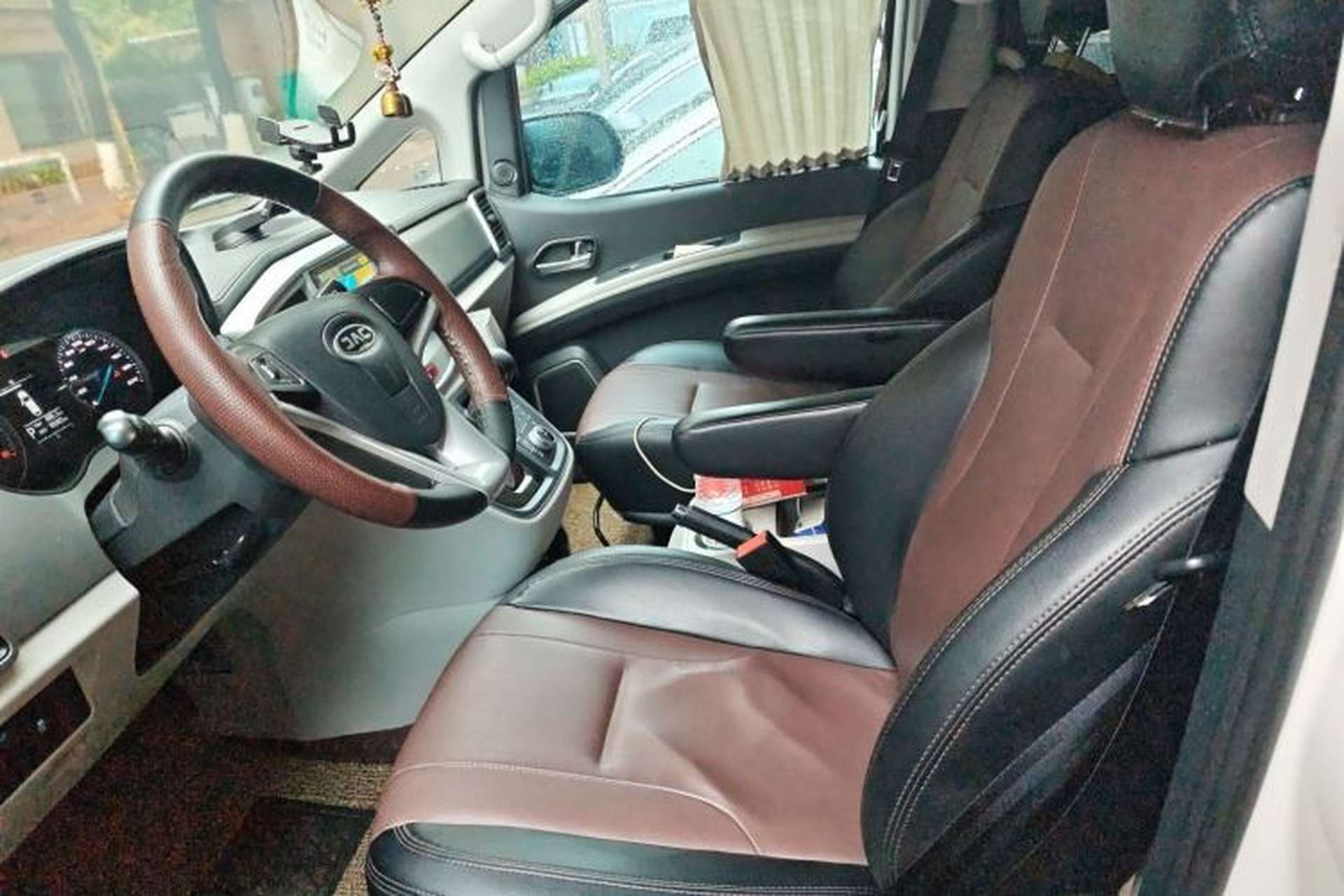 Used JAC Refine M4 2022 2.0 TGDI Automatic Business Edition Left Front Seat