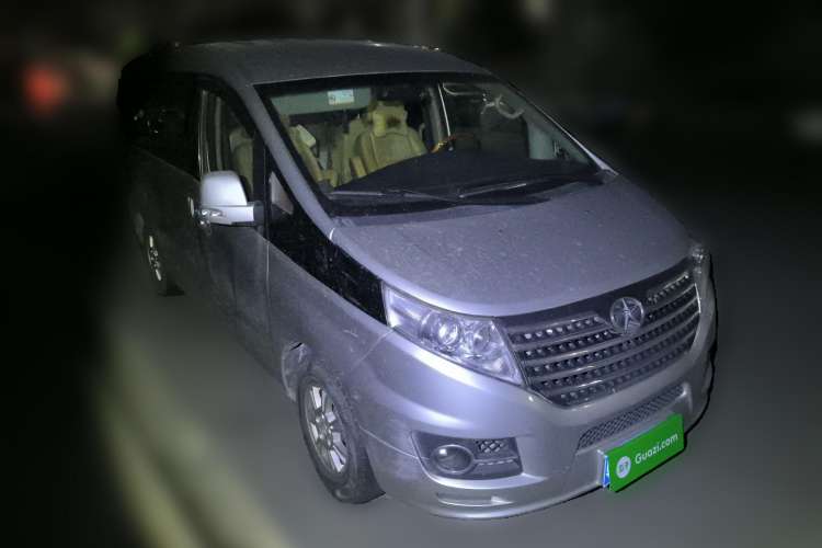 Used JAC Refine M5 2012 1.9T Diesel Manual Business Edition Front Right 45 Deg