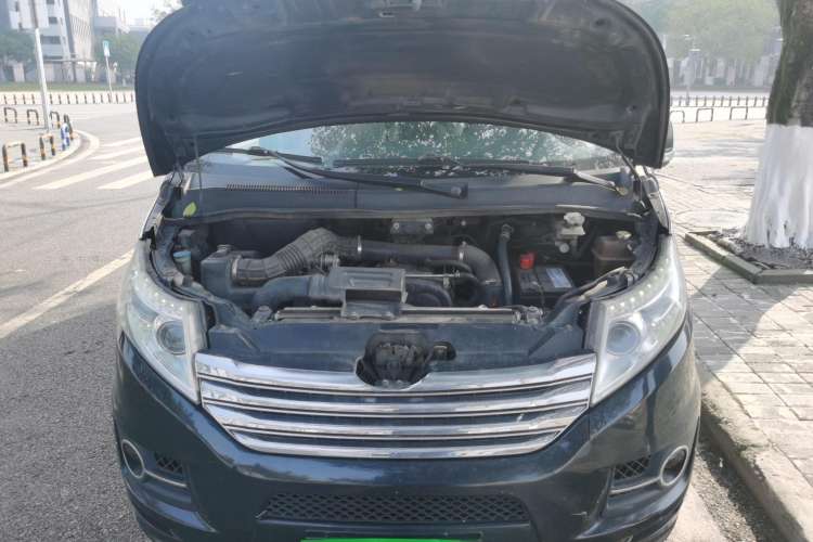 Used JAC Refine M5 2013 2.0T Gasoline Manual Business Edition Engine Bay
