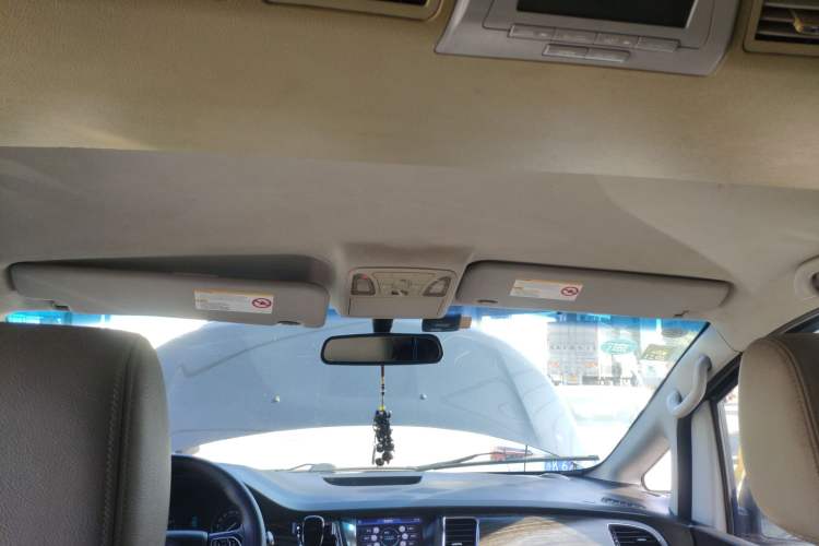 Used JAC Refine M5 2013 2.0T Gasoline Manual Business Edition Headliner
