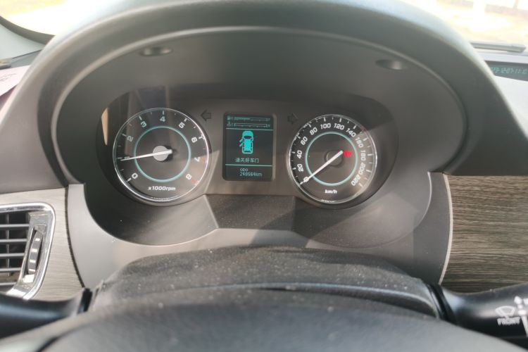 Used JAC Refine M5 2013 2.0T Gasoline Manual Business Edition Instrument Cluster