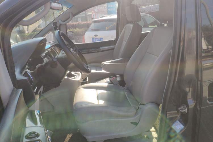 Used JAC Refine M5 2013 2.0T Gasoline Manual Business Edition Left Front Seat