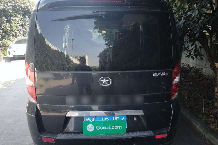 Used JAC Refine M5 2013 2.0T Gasoline Manual Business Edition Rear