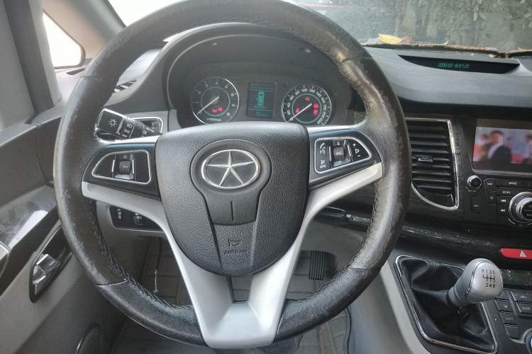 Used JAC Refine M5 2013 2.0T Gasoline Manual Business Edition Steering Wheel