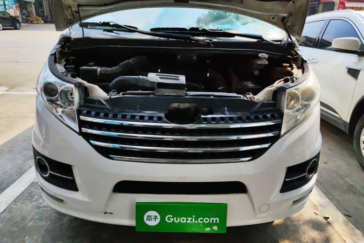 Used JAC Refine M5 2013 2.0T Gasoline Automatic Business Edition Engine Bay