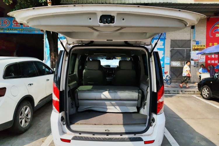 Used JAC Refine M5 2013 2.0T Gasoline Automatic Business Edition Trunk