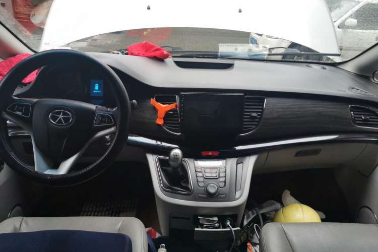 Used JAC Refine M5 2014 1.9T Diesel Manual Business Edition Center Console
