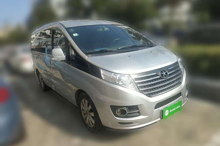 Used JAC Refine M5 2014 1.9T Diesel Manual Business Edition Front Right 45 Deg