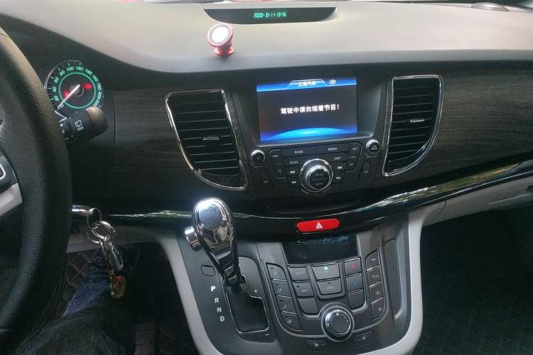 Used JAC Refine M5 2016 2.0T Gasoline Automatic Business Edition Audio And AC Panel