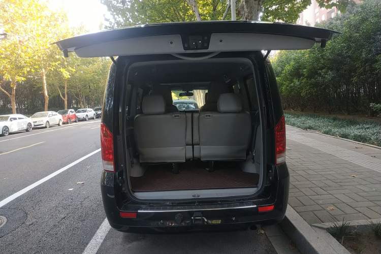 Used JAC Refine M5 2016 2.0T Gasoline Automatic Business Edition Trunk