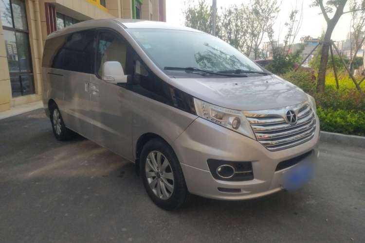 Used JAC Refine M5 2016 2.0T Gasoline Automatic Business Edition Front Right 45 Deg