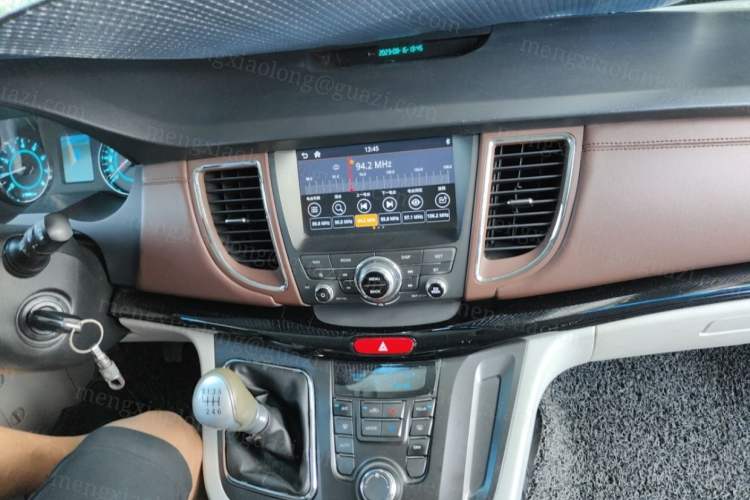 Used JAC Refine M5 2019 2.0T Gasoline Manual Business Edition Audio And AC Panel