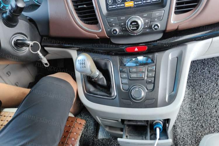 Used JAC Refine M5 2019 2.0T Gasoline Manual Business Edition Gear Lever