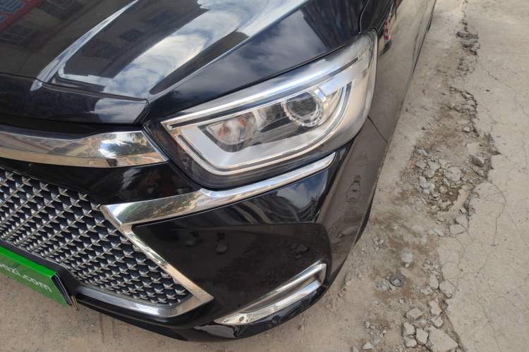 Used JAC Refine M6 2018 2.0T Prestige Version Left Front Headlight