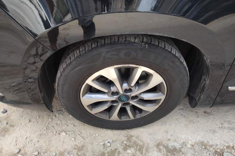 Used JAC Refine M6 2018 2.0T Prestige Version Left Front Wheel Hub