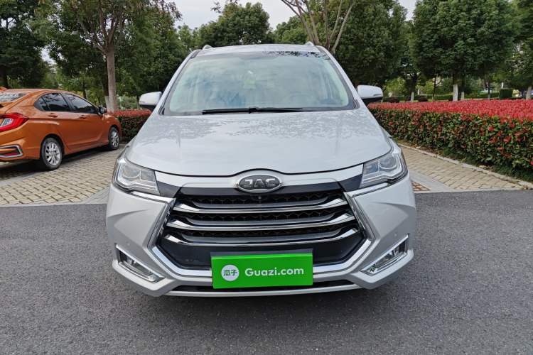 Used JAC Refine R3 2018 1.6L Manual Luxury Smart Model Front