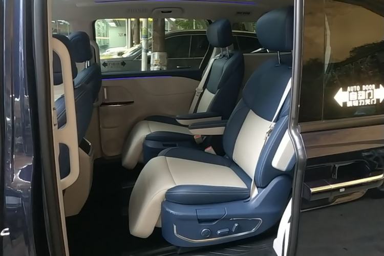Used JAC Refine RF8 2024 Zhiling Edition 2.0T Flagship Model Left Rear Seat