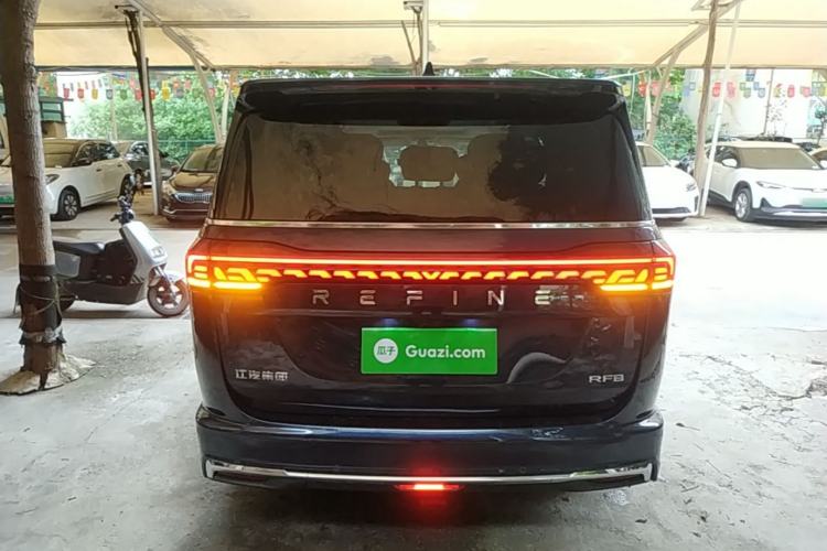 Used JAC Refine RF8 2024 Zhiling Edition 2.0T Flagship Model Rear