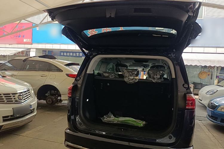 Used JAC Refine RF8 2024 Zhiling Edition 2.0T Prestige Model Trunk