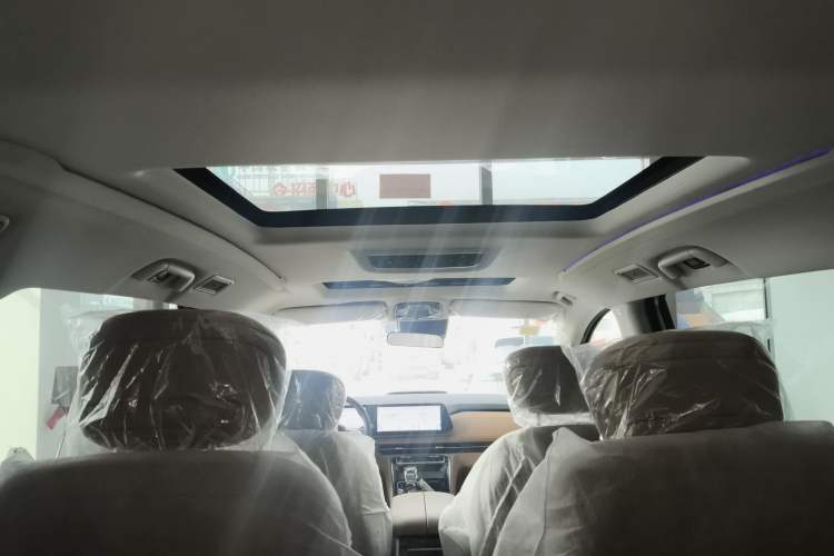 Used JAC Refine RF8 2024 Zhiling Edition 2.0T Flagship Model Headliner