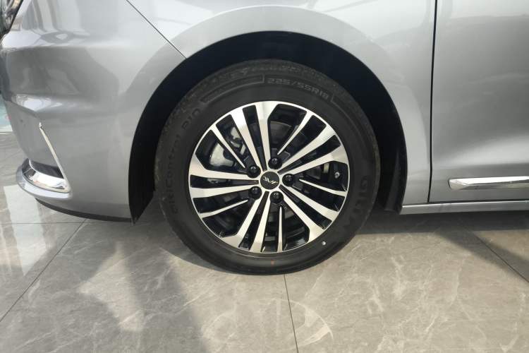 Used JAC Refine RF8 2024 Zhiling Edition 2.0T Flagship Model Left Front Wheel Hub
