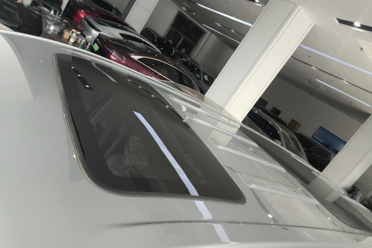 Used JAC Refine RF8 2024 Zhiling Edition 2.0T Flagship Model Roof