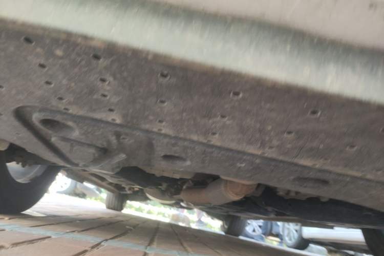 Used JAC Refine RF8 2024 Zhiling Edition 2.0T Prestige Model Chassis Front