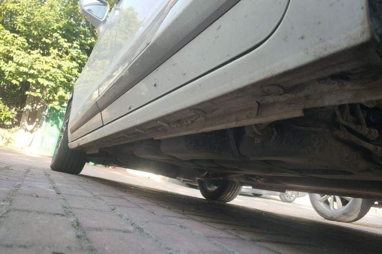 Used JAC Refine RF8 2024 Zhiling Edition 2.0T Prestige Model Chassis Rear Left