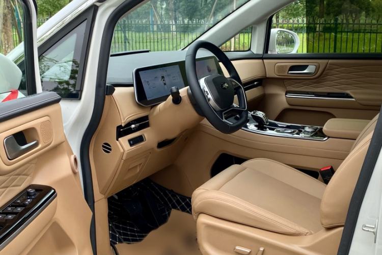 Used JAC Refine RF8 2024 Zhiling Edition 2.0T Prestige Model Left Front Seat